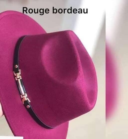 Chapeau Fedora Bordeaux Élégant