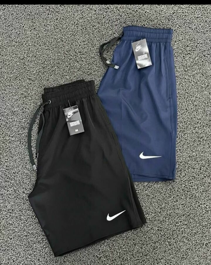 Short de sport Nike pour homme