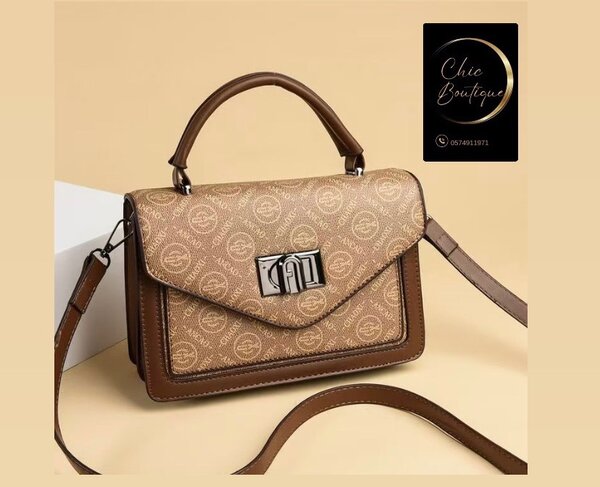 Sc a main pour femme