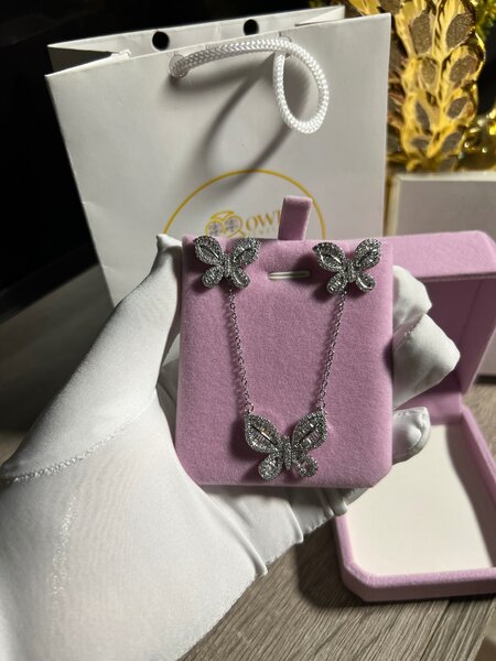 Stainless steel necklace set