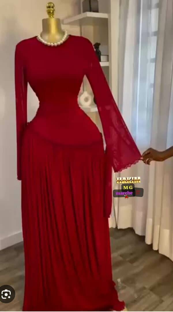 Robe élégante longue soirée