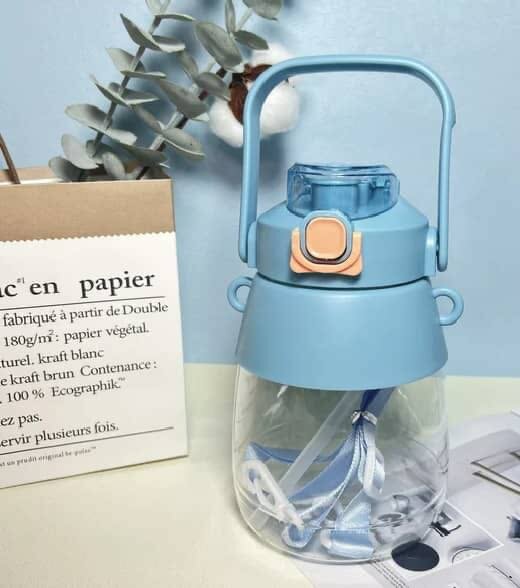 Bouteille d'eau écolier