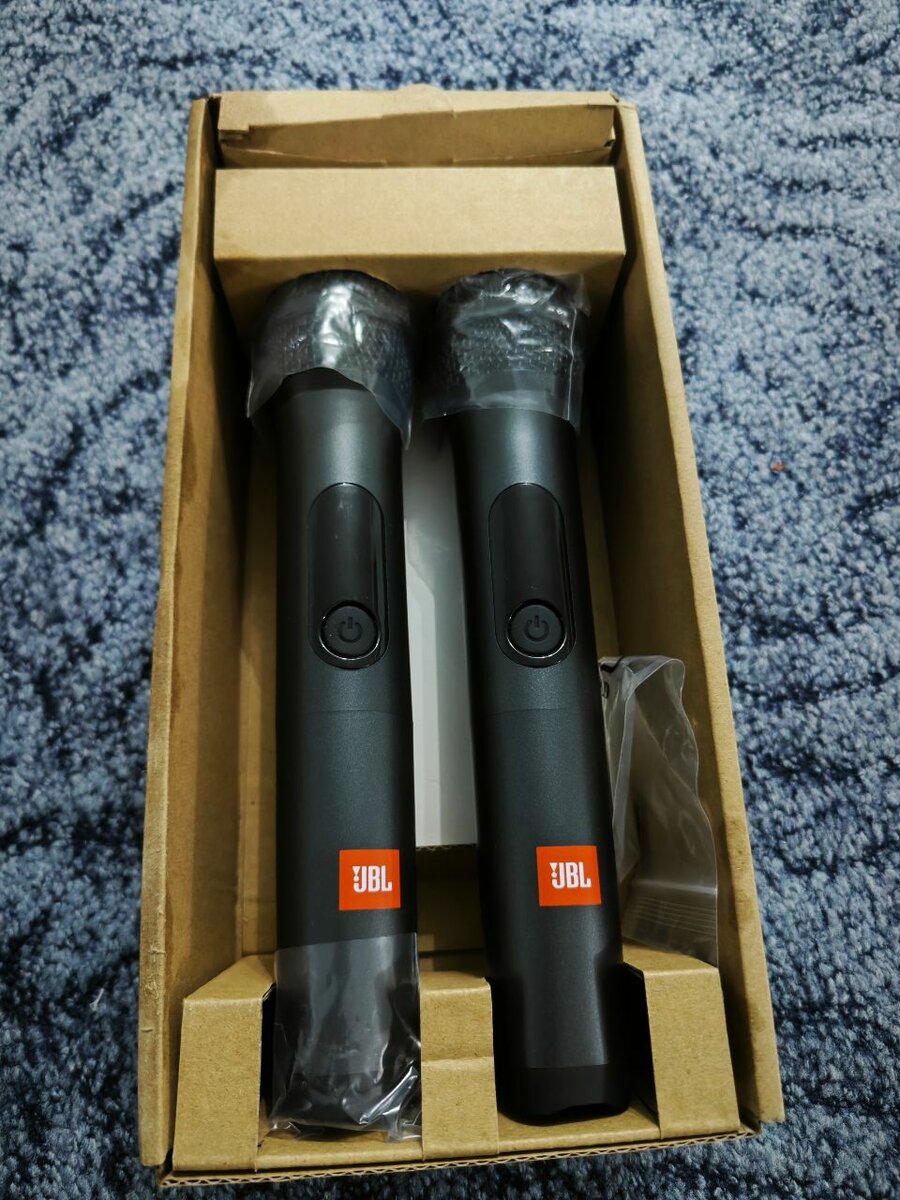 Микрофон JBL