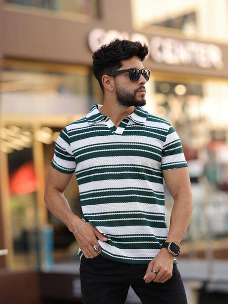 Polo rayé pour hommes - Élégant et décontracté