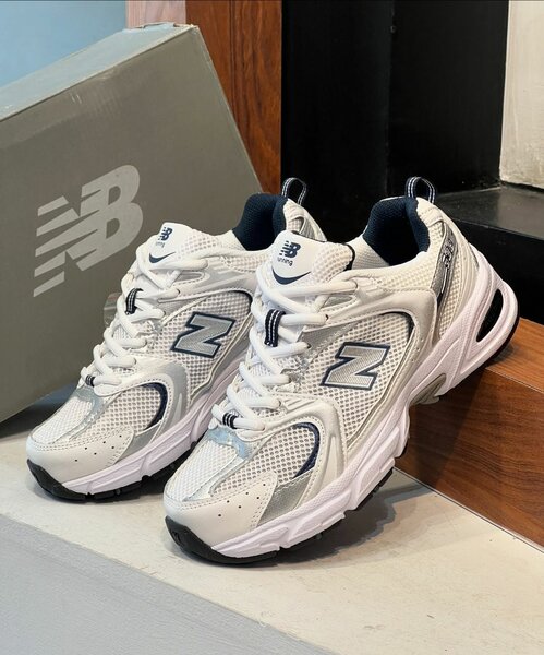 Chaussures de sport légères