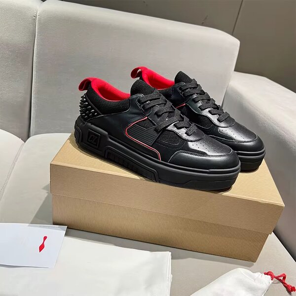 Basket homme design élégant