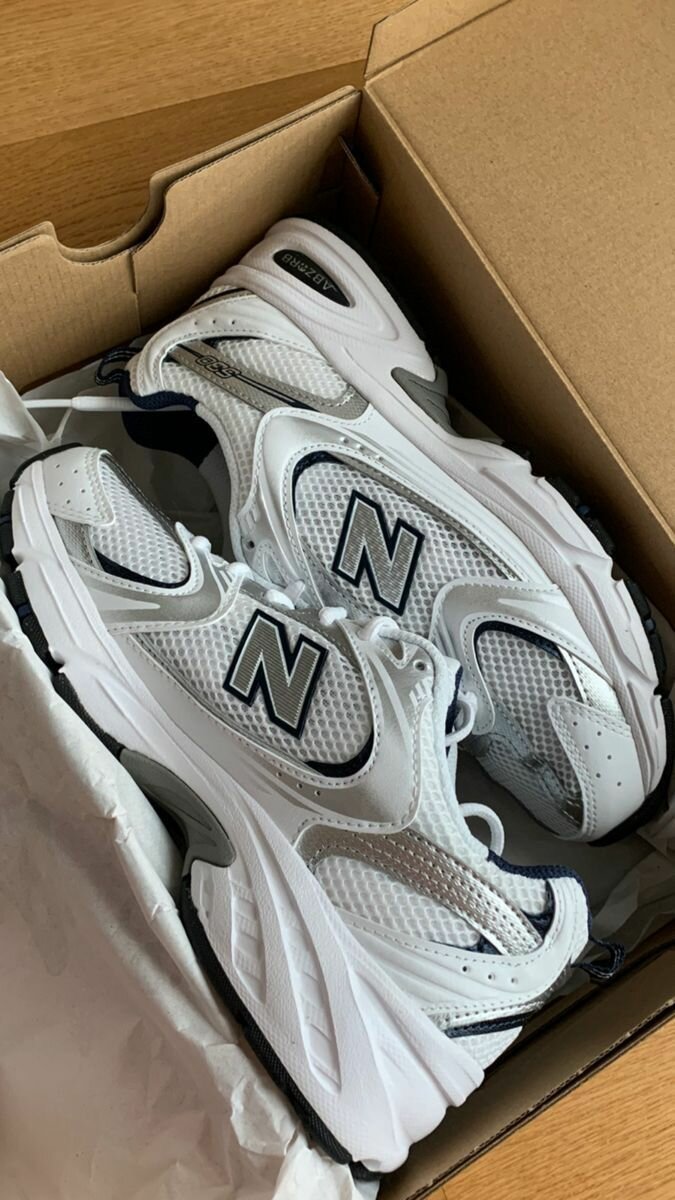 New Balance 9060 sneakers