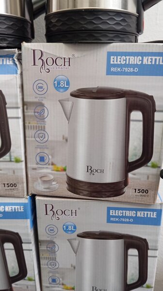 Bouilloire Électrique Roch 1.8L