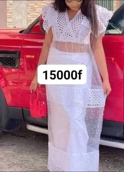 Robe africaine en dentelle