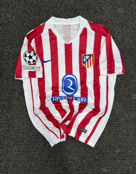 Maillot de football rayé