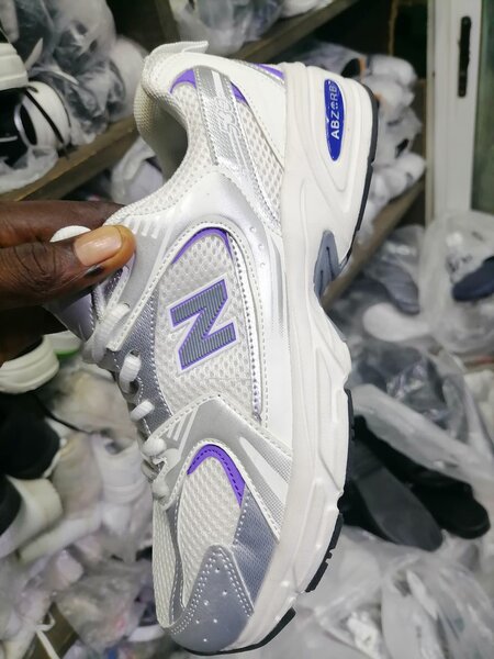 New Balance 530 femme - Blanc et Rose