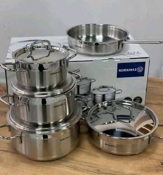 Batterie de cuisine en inox Korkmaz