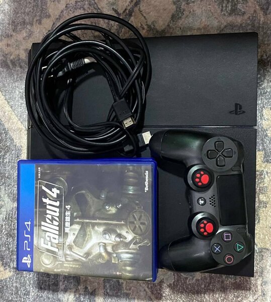PS4 standard 1 controller 2games
