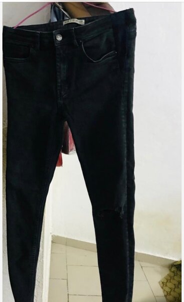 Jean slim noir tendance