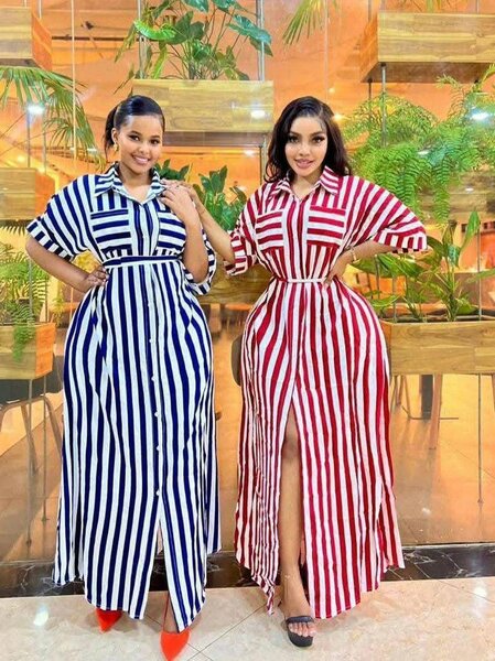 Robe longue rayée élégante