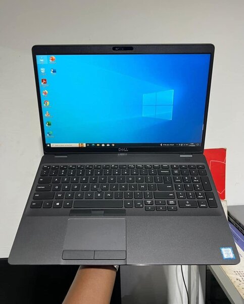 DELL LATITUDE 5501 ~ INTEL CORE i7-9e Gen | SSD 512Go - RAM 16Go DDR4 | ECRAN 15.6’’