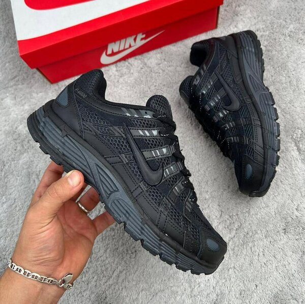 Nike p-6000