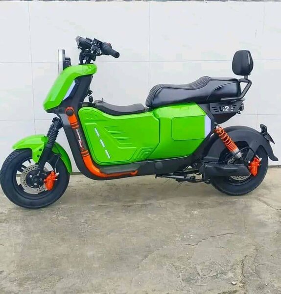 Scooter électrique pliant