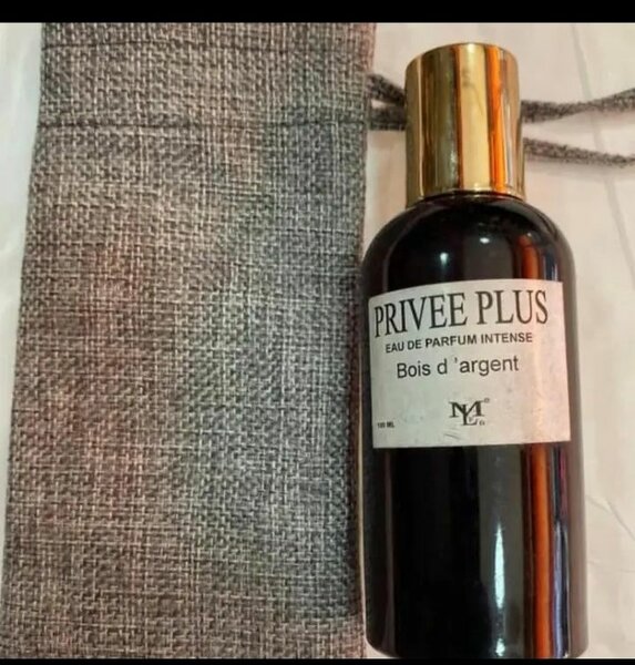 Parfum Privee Plus Bois d'Argent