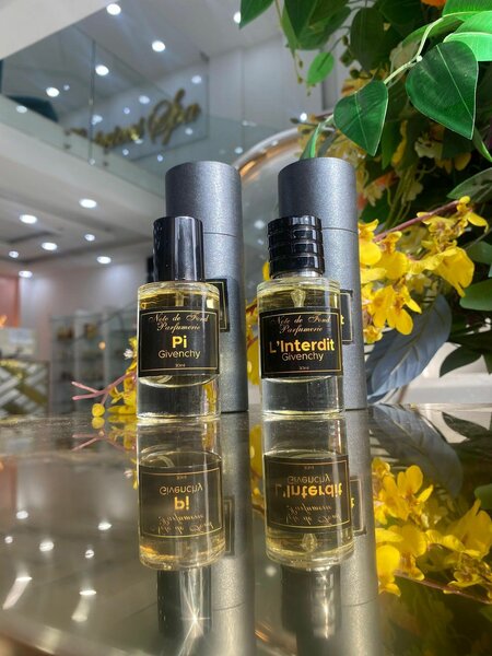 Collection  de Parfums