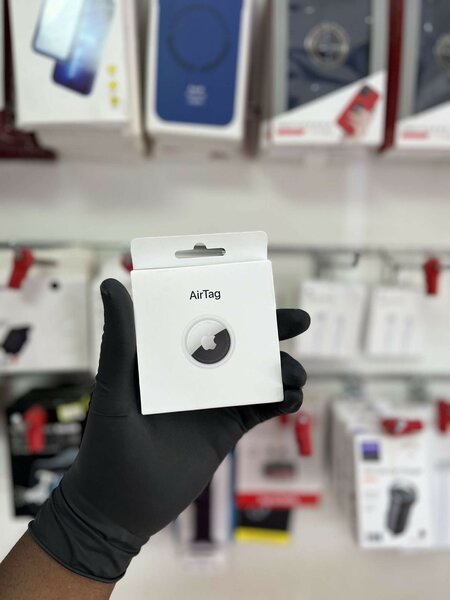 Apple AirTag