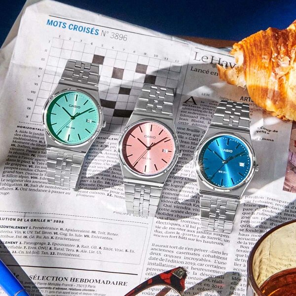 Montre Casio élégante unisexe