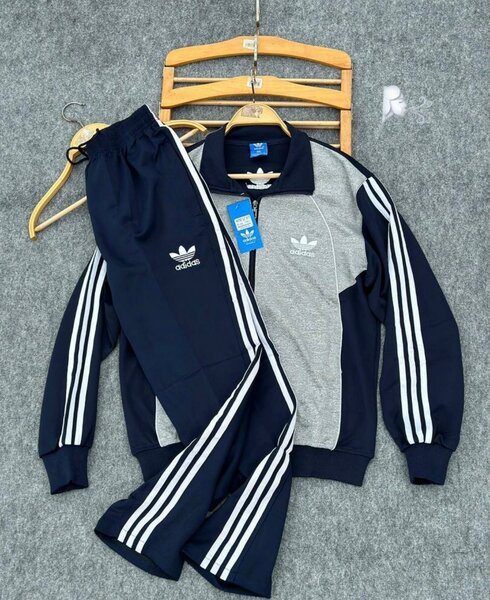 Ensemble survêtement Adidas gris et marine