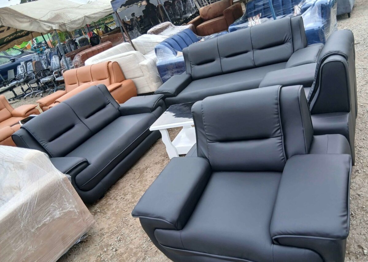 Canapé en cuir noir 6 places