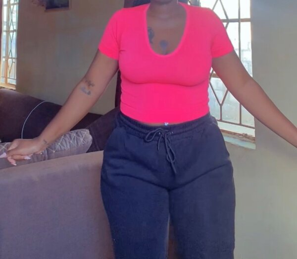 Top and unisex sweatpants