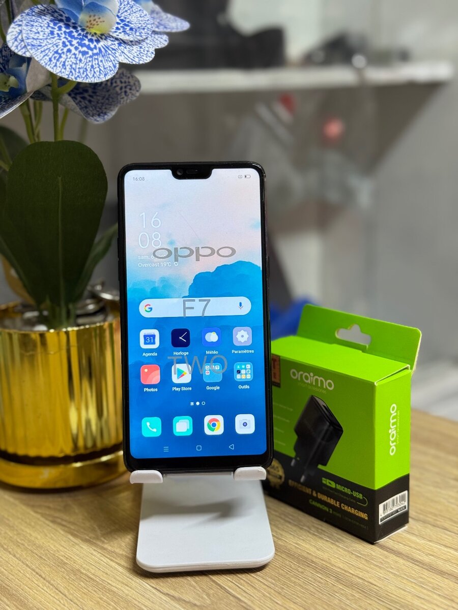 Smartphone OPPO F7