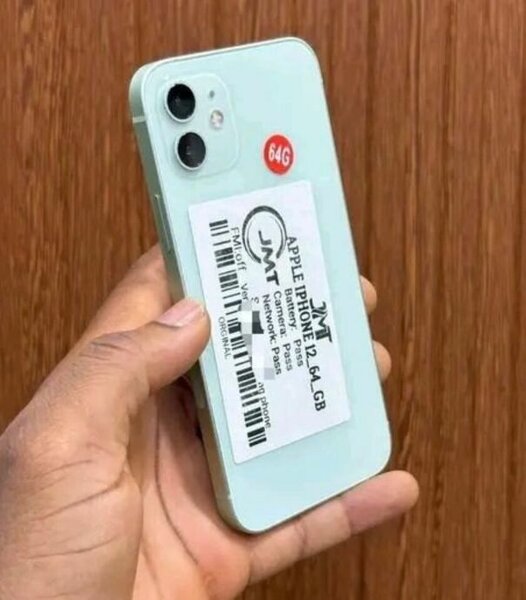 Apple iPhone 12 64 Go