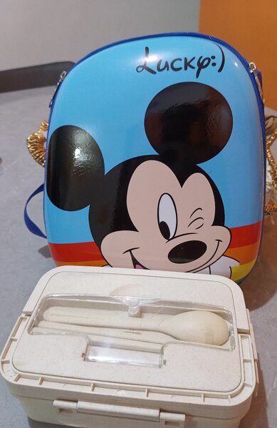 Sac à dos Mickey + bol repas