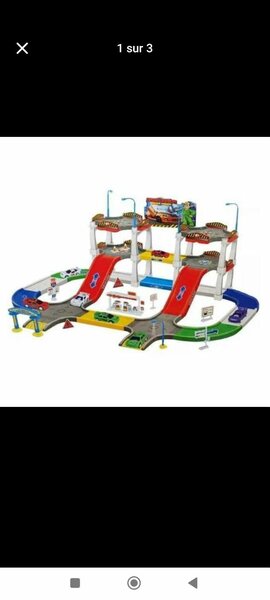 Circuit de voitures pour enfants