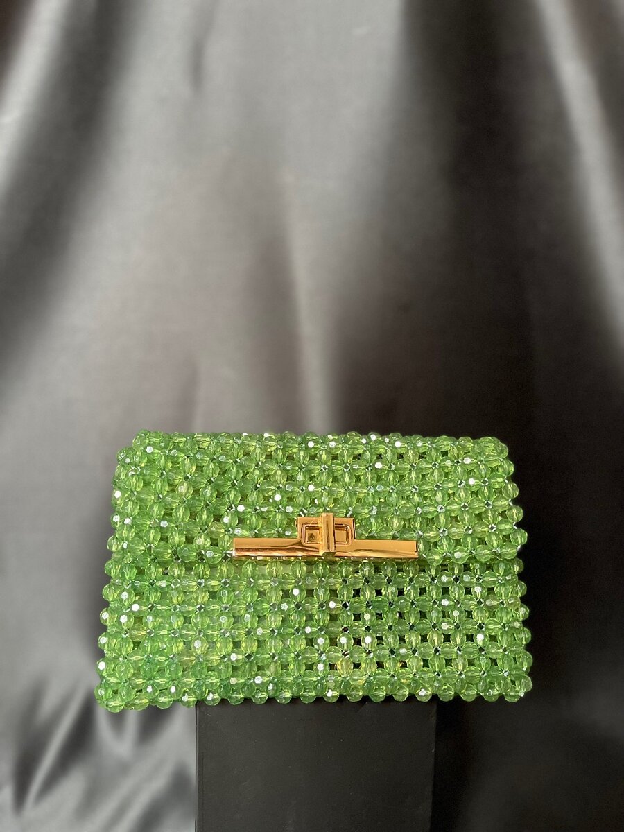 Sac pochette en perles vertes