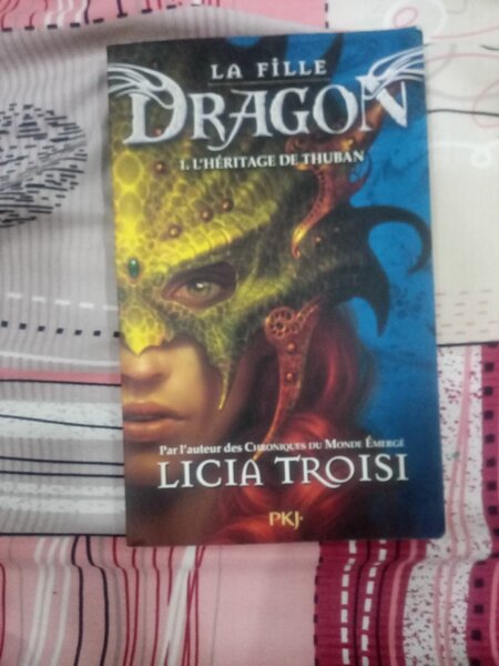 La Fille Dragon - Roman Fantasy