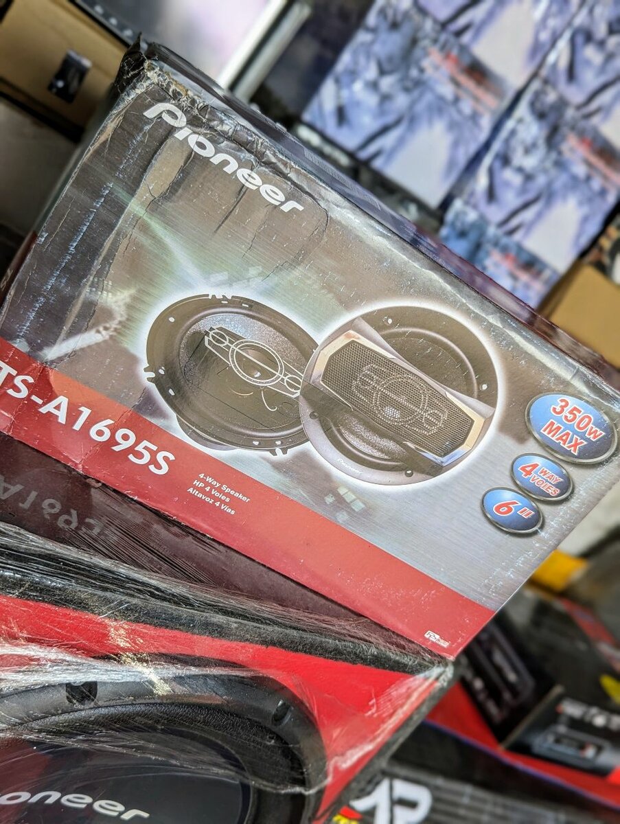 Pioneer 6" Door Speakers