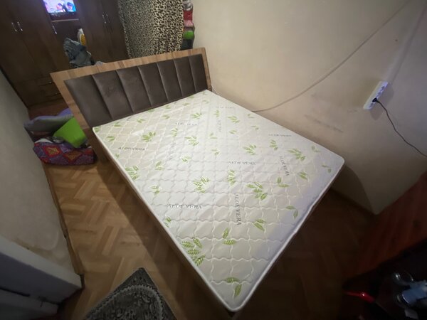 Двух местный кровать Б/У использован пол года