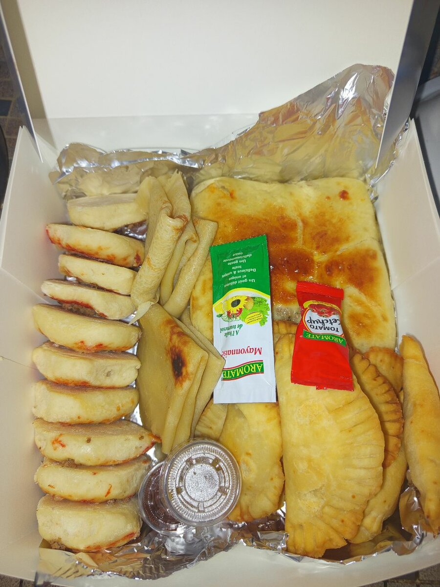 Assortiment de Pâtisseries Salées