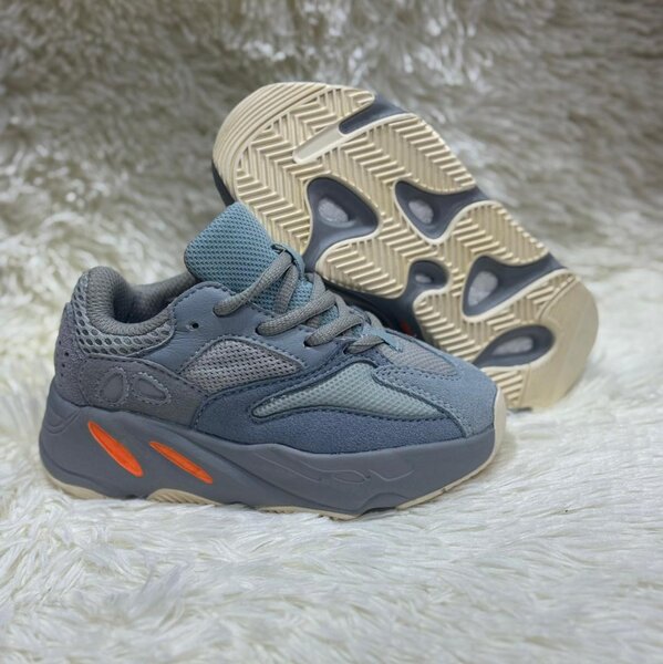 Sneakers enfants gris stylés