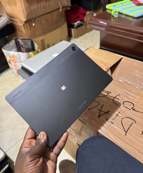 Tablette Samsung Galaxy A8