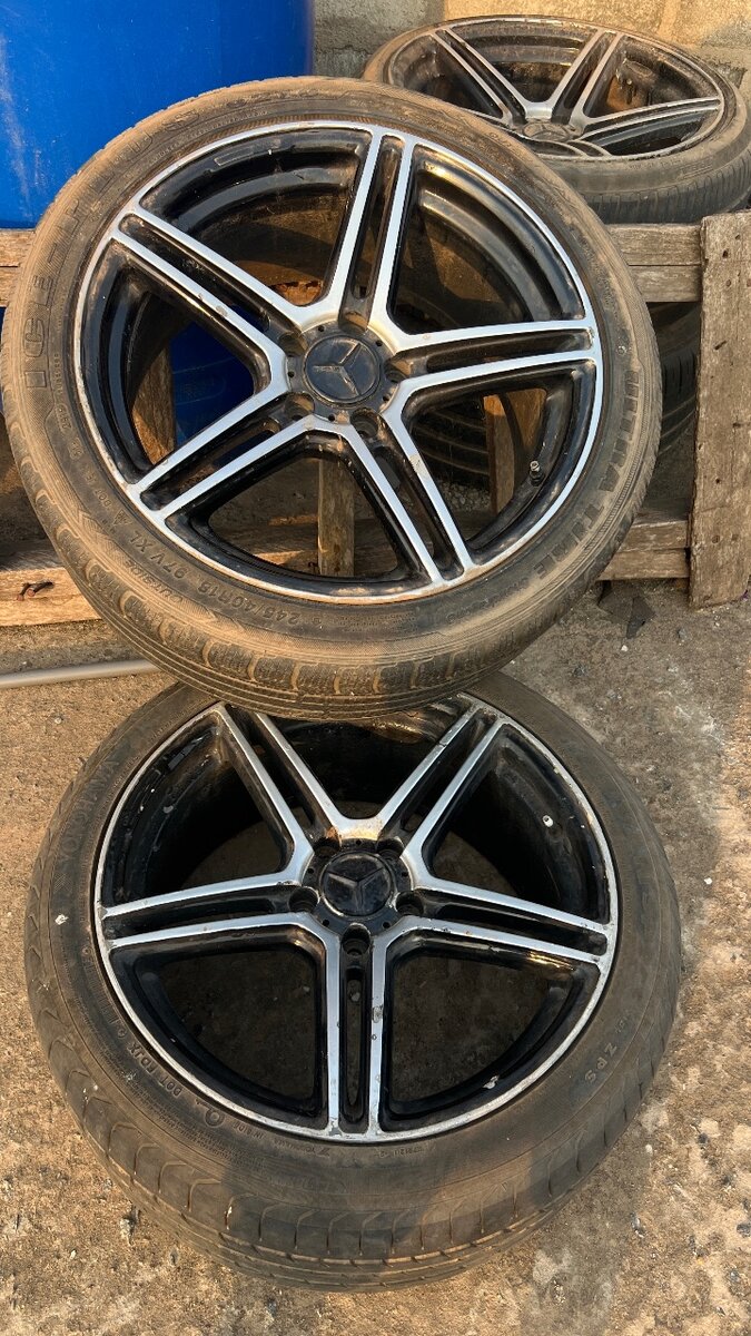 Benz Rim 18 with powerful tires