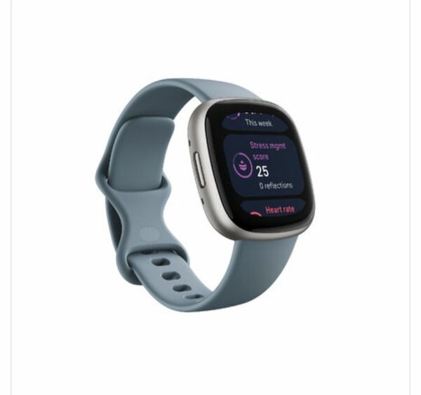 Fitbit Versa 4