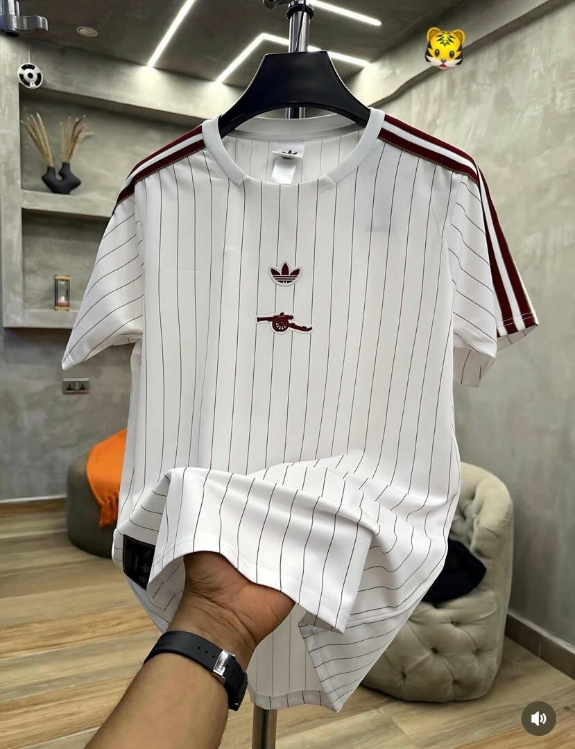 Maillots de football rétro élégants