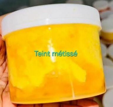 Savon gommant réparateur