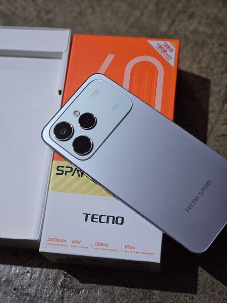 Tecno Spark 10 Pro - Smartphone 5000mAh