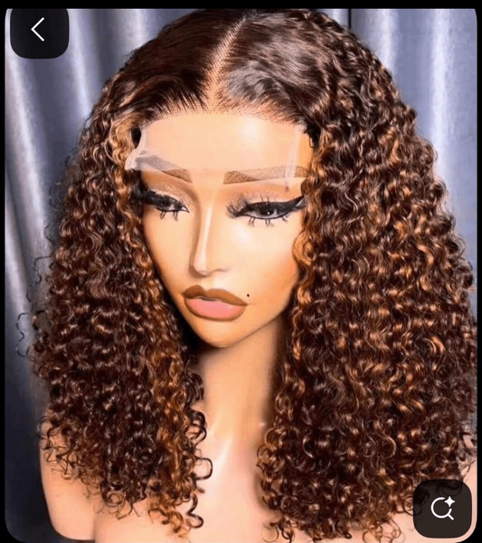 Perruque synthétique curly marron