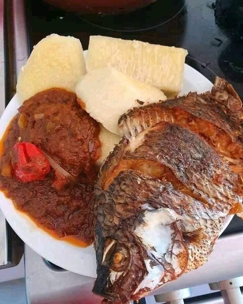 Igname boullie poisson frit