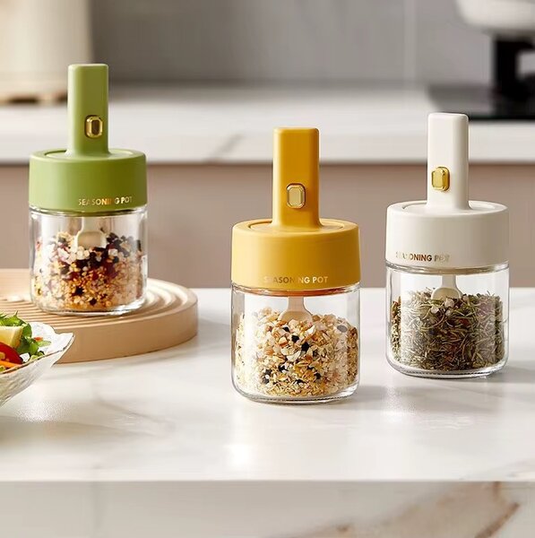 Pots à épices modernes
