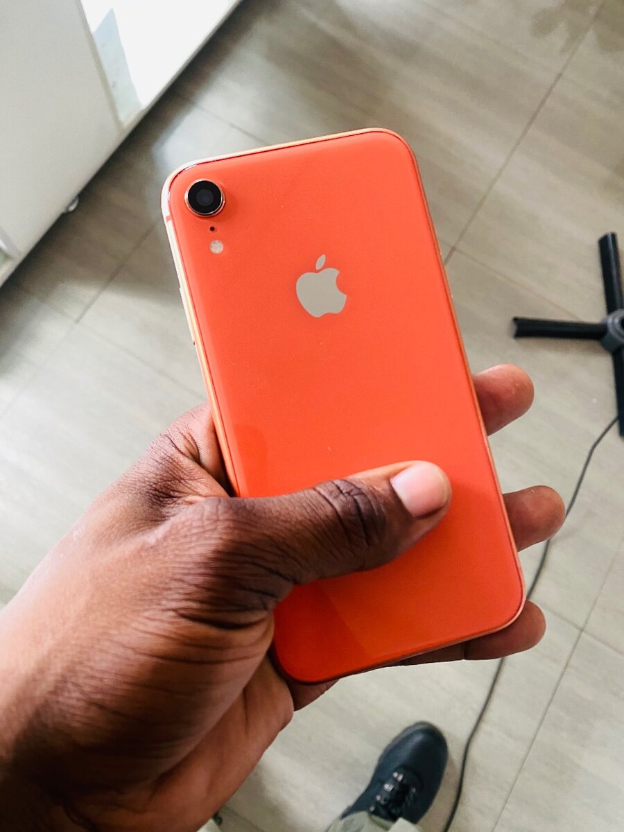 iPhone XR 64gb