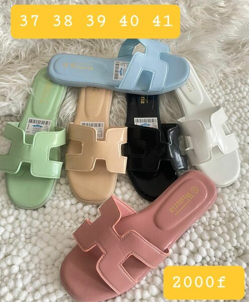 Sandales en cuir élégantes